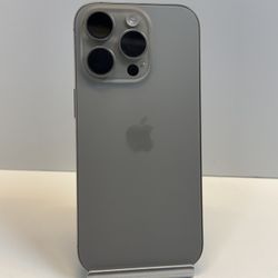 Apple iPhone 16 PRO 128gb. ( Unlocked Cellphone )