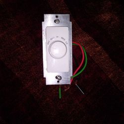 Leviton Fan/Light Switch