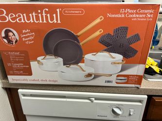 New 12 piece pots and pans