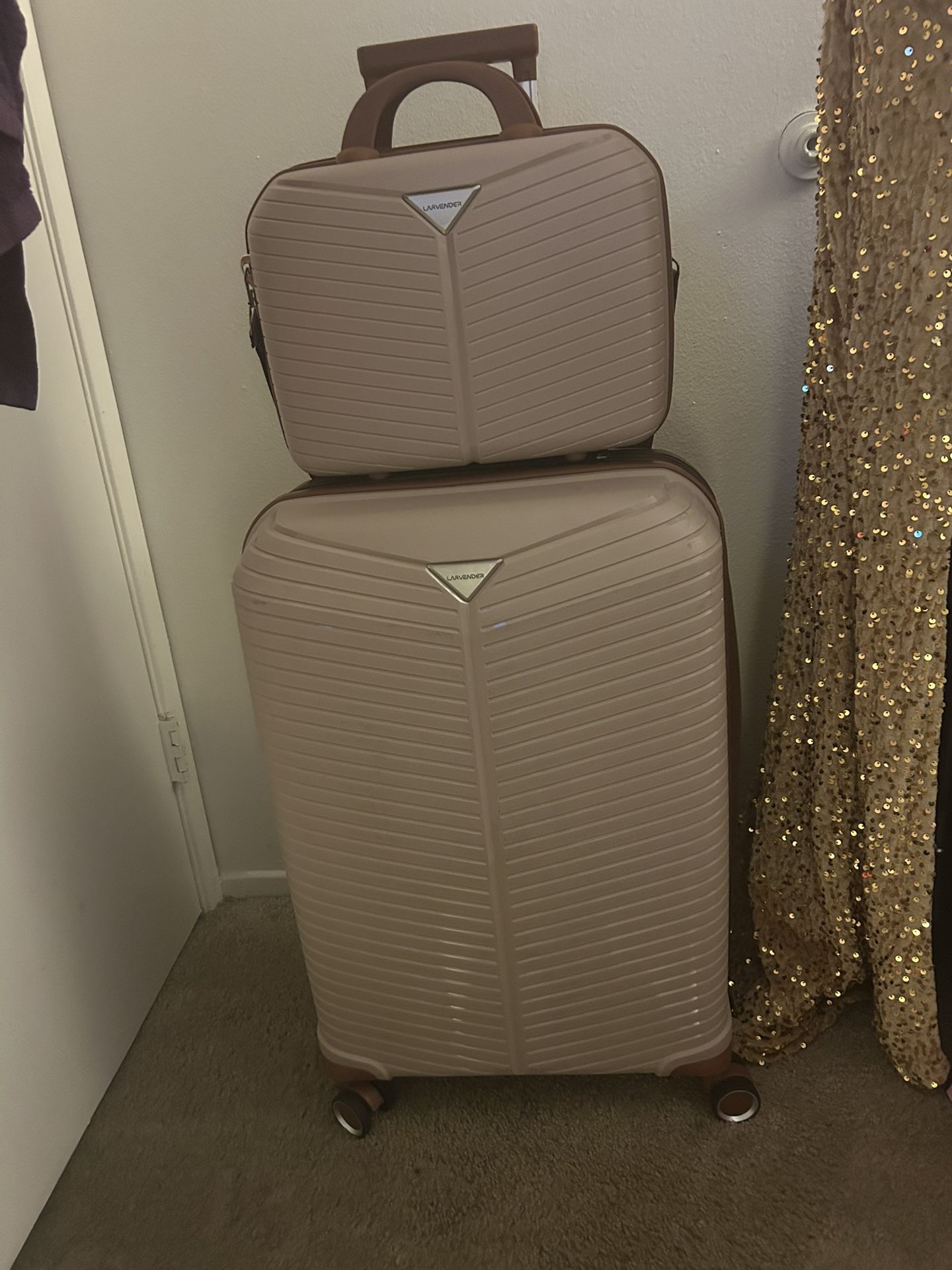 Suitcase And Carry On Set
