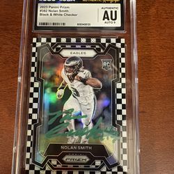 Nolan Smith Prizm Checkerboard Rookie Auto 
