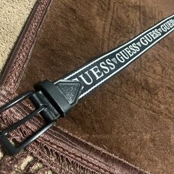 GUESS Black & White XL Belt (42-44) – Excellent Condition