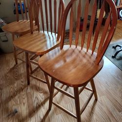 Bar Stools! Great Condition!