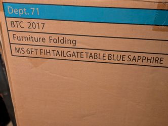 Folding table