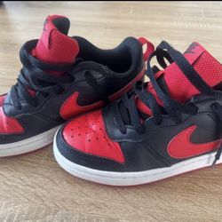 Nike Shoes Kids Size 3.5y 