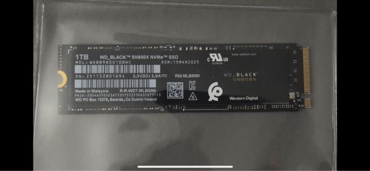 Western Digital WD_BLACK SN850X 1TB NVMe M.2 Internal SSD Black