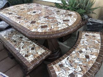 Patio table