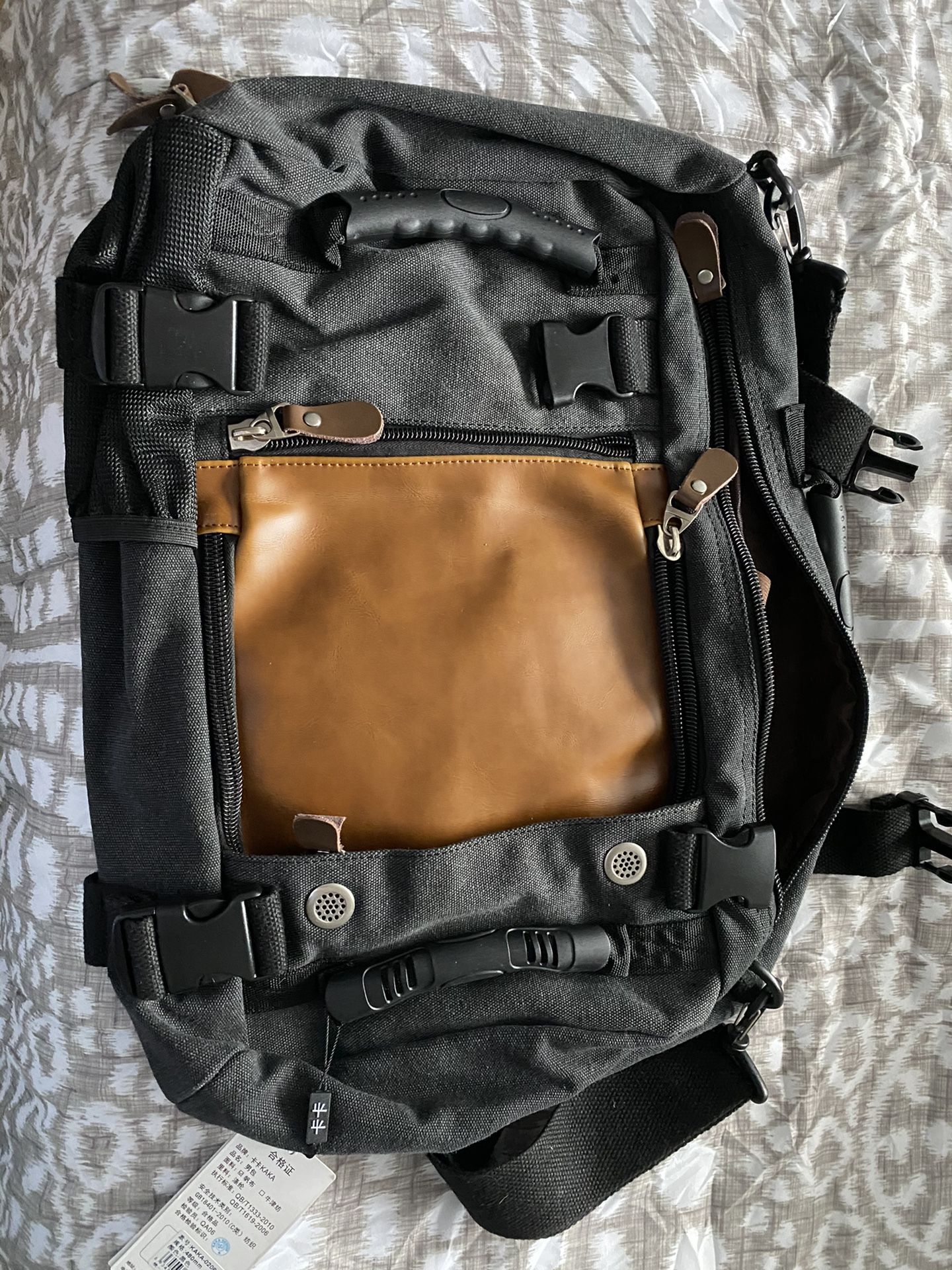 NWT Versatile carry on /brief case