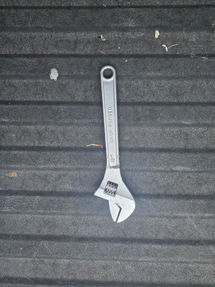12 Inch Forged Steel Adjustable Wrench