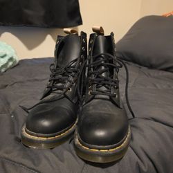 Doc Martens - New Condition