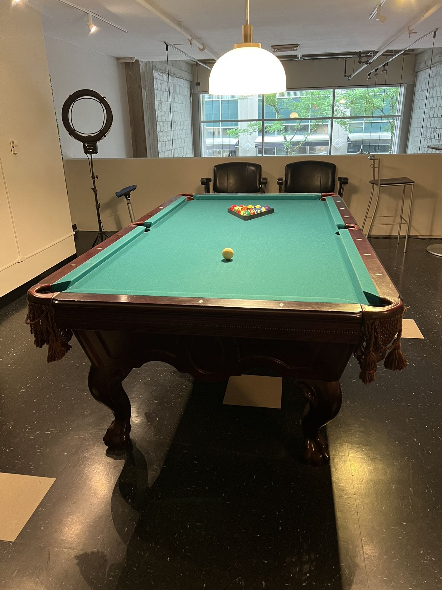9’ Pool Table