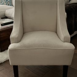 Free Off-White Chair