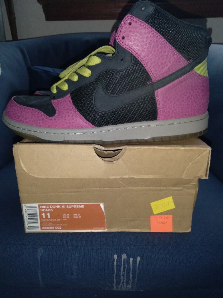 Nike Dunk HI "Supreme Spark"