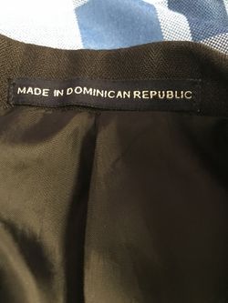 Black dressing coat. Brand new