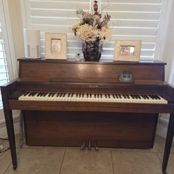 Free Piano