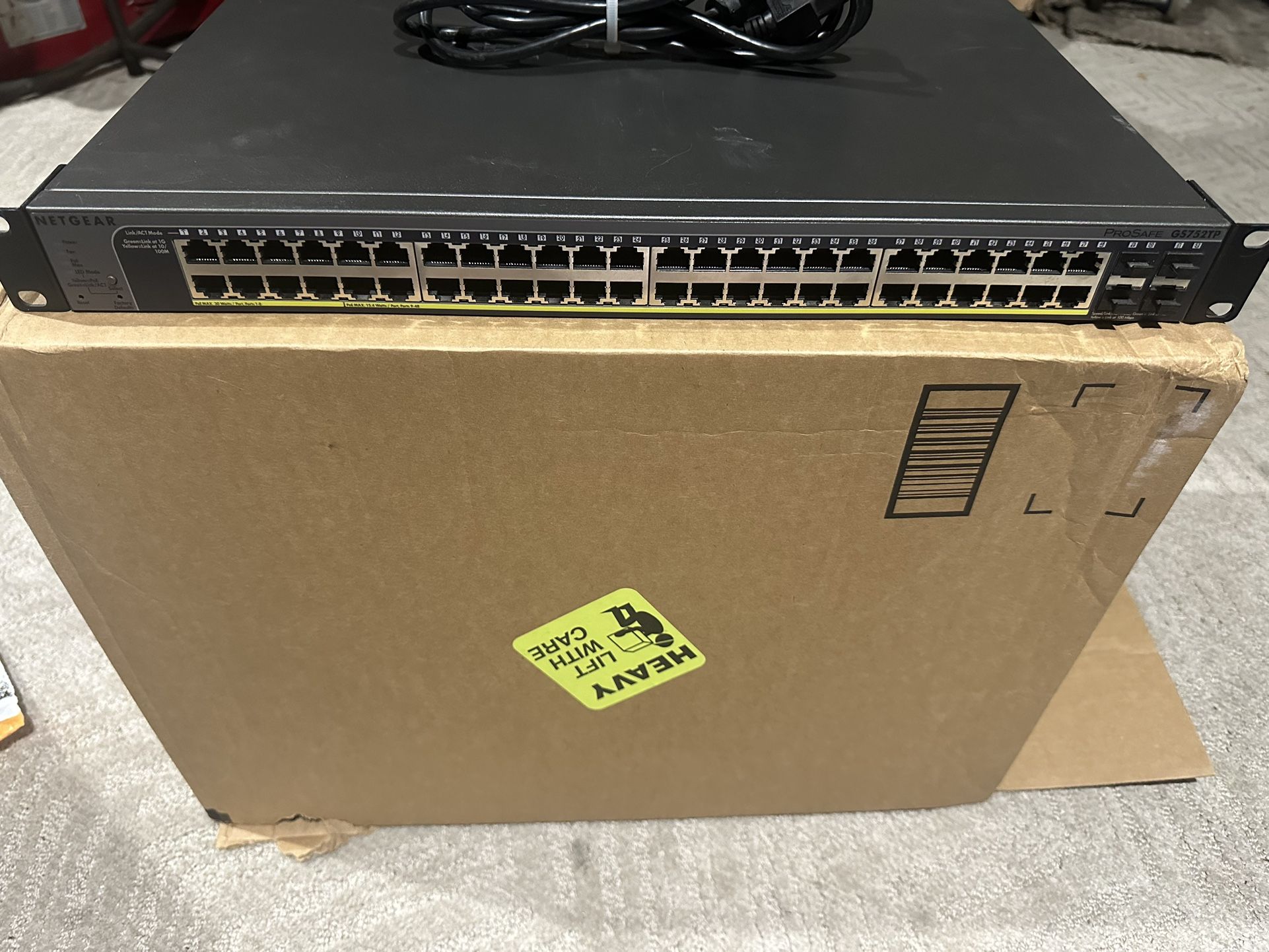 Netgear Prosafe GS752TP 48 Port POE Ethernet Switch