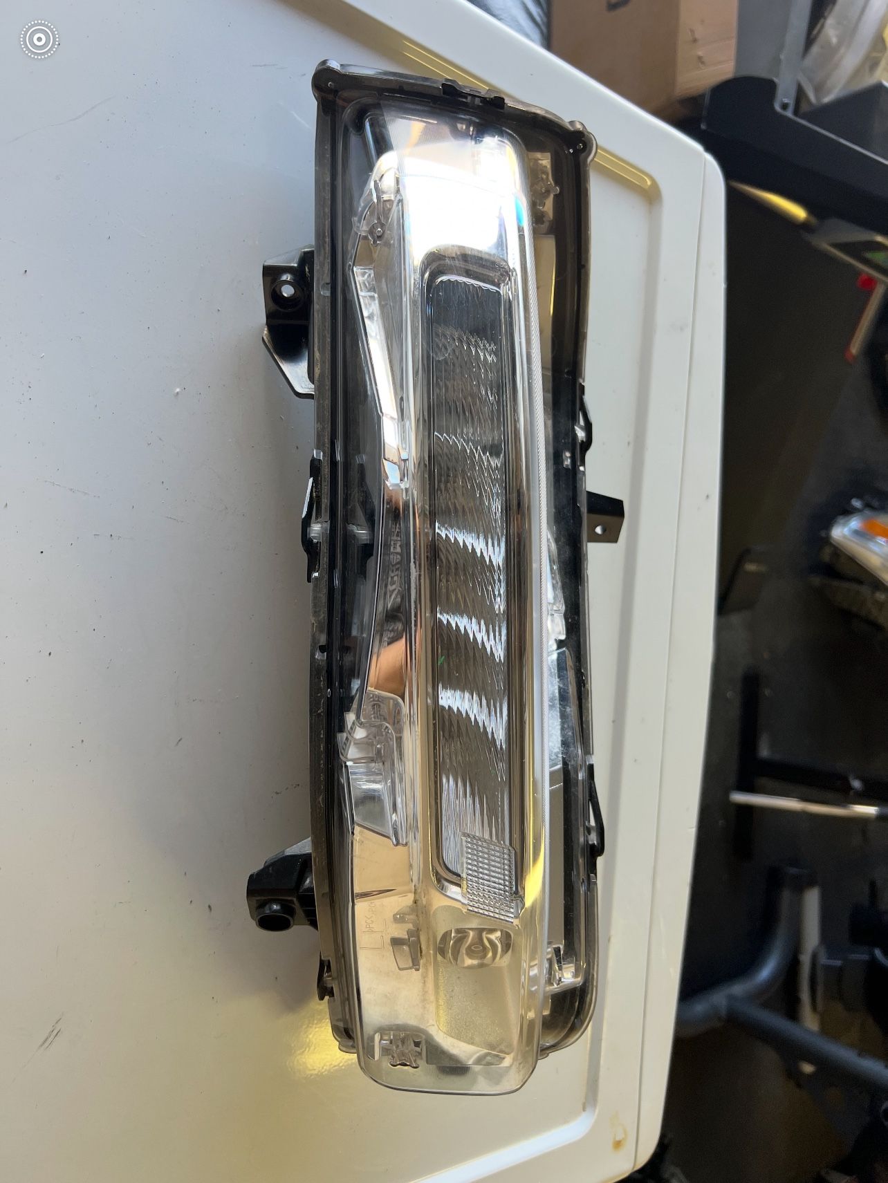 OEM Ford Mustang DRIVER side turn signal/fog light 2018-2020