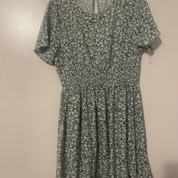 Green Sundress Size Medium