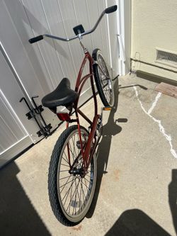Schwinn Beach Cruiser