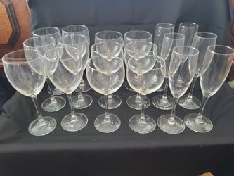 Set of 18 Wine Glasses-3 Style- p/u near Gilbert High School
