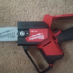 M12 FUEL 6 in. 12V Lithium-Ion Brushless Electric Cordless Battery Pruning Saw HATCHET