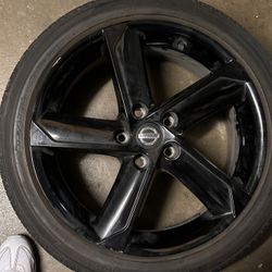 Nissan Sentra Black Alloy Rims 