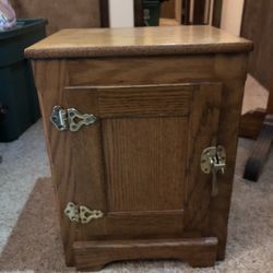 Wee Wooden Cabinet 