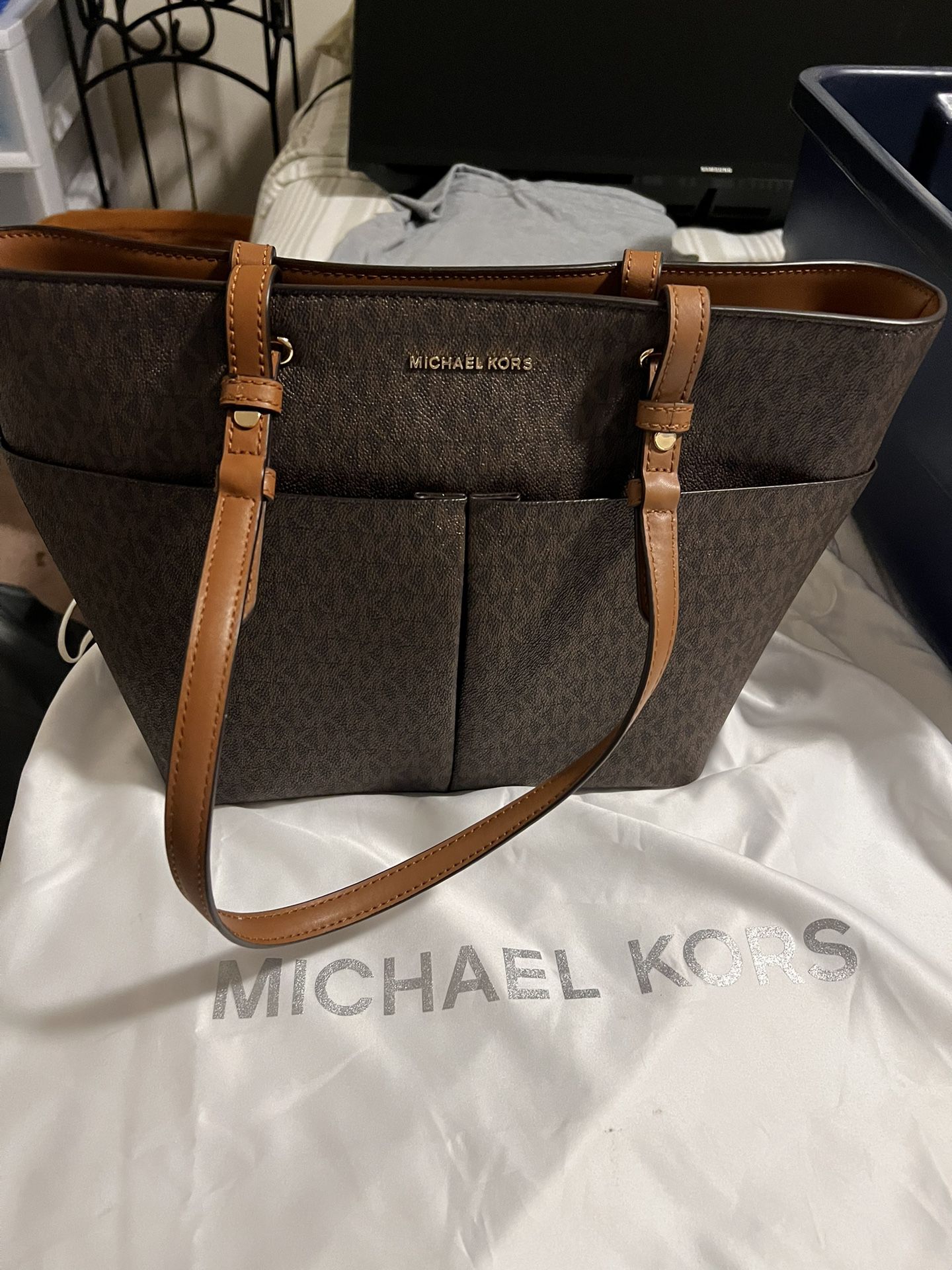 Michael Kors Purse New With Tags 
