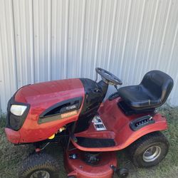 Craftsman YT300 Mower Riding Lawnmower