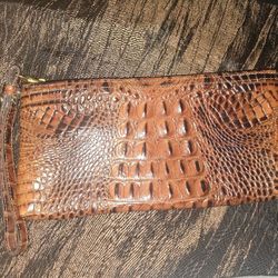 Braham Women's Clutch/Wristlet