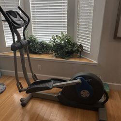 Elliptical Machine-PRO-FORM 130