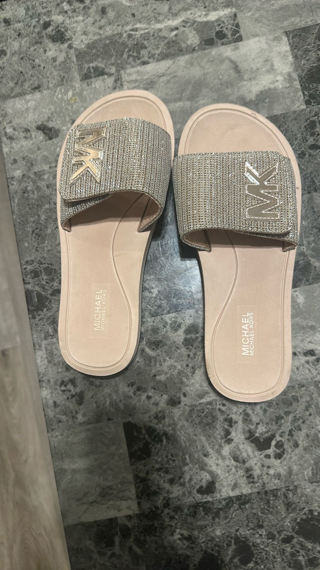 Michael Kors Slip One 