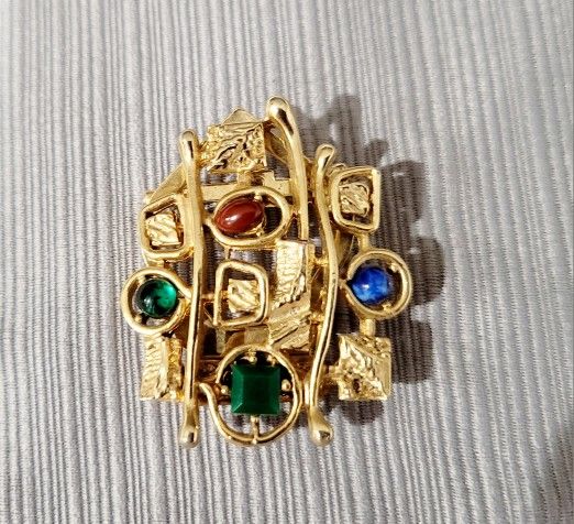 Vintage Brooch Signed By ART
