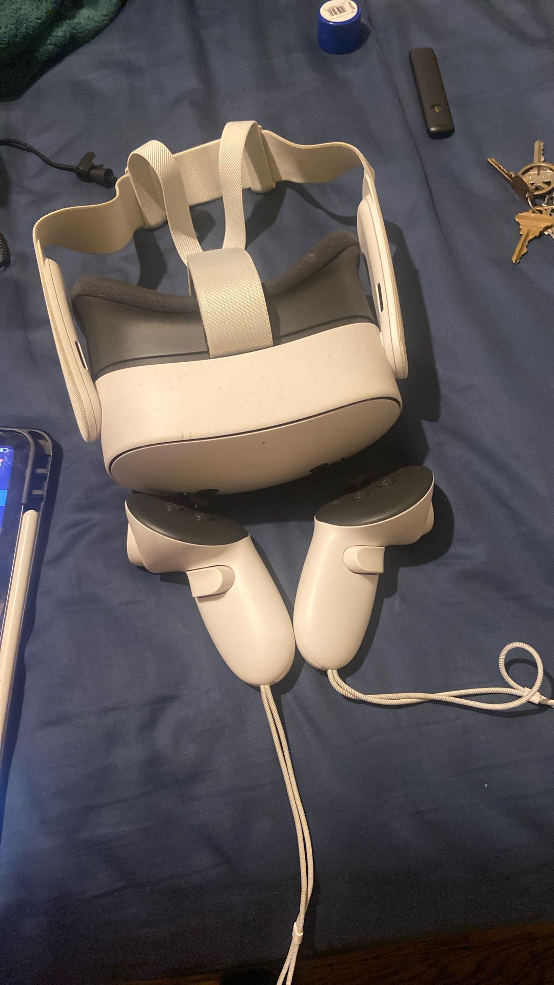 MetaQuest VR Headset