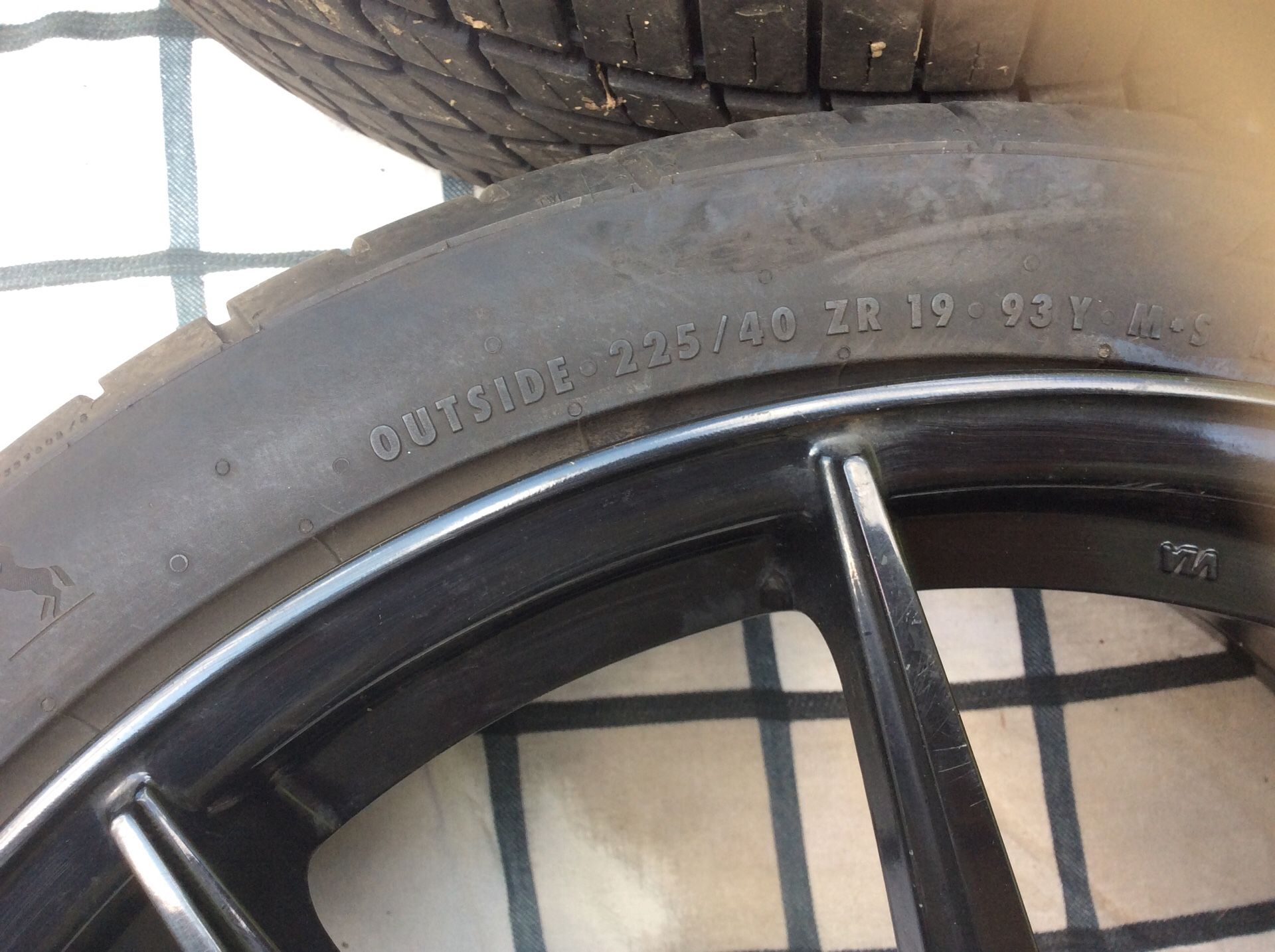 Continental, Sport PLUS technology, Extreme Contact , 225/40 ZR19 tires