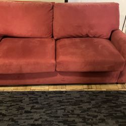 Jensen Lewis Pull Out Couch 