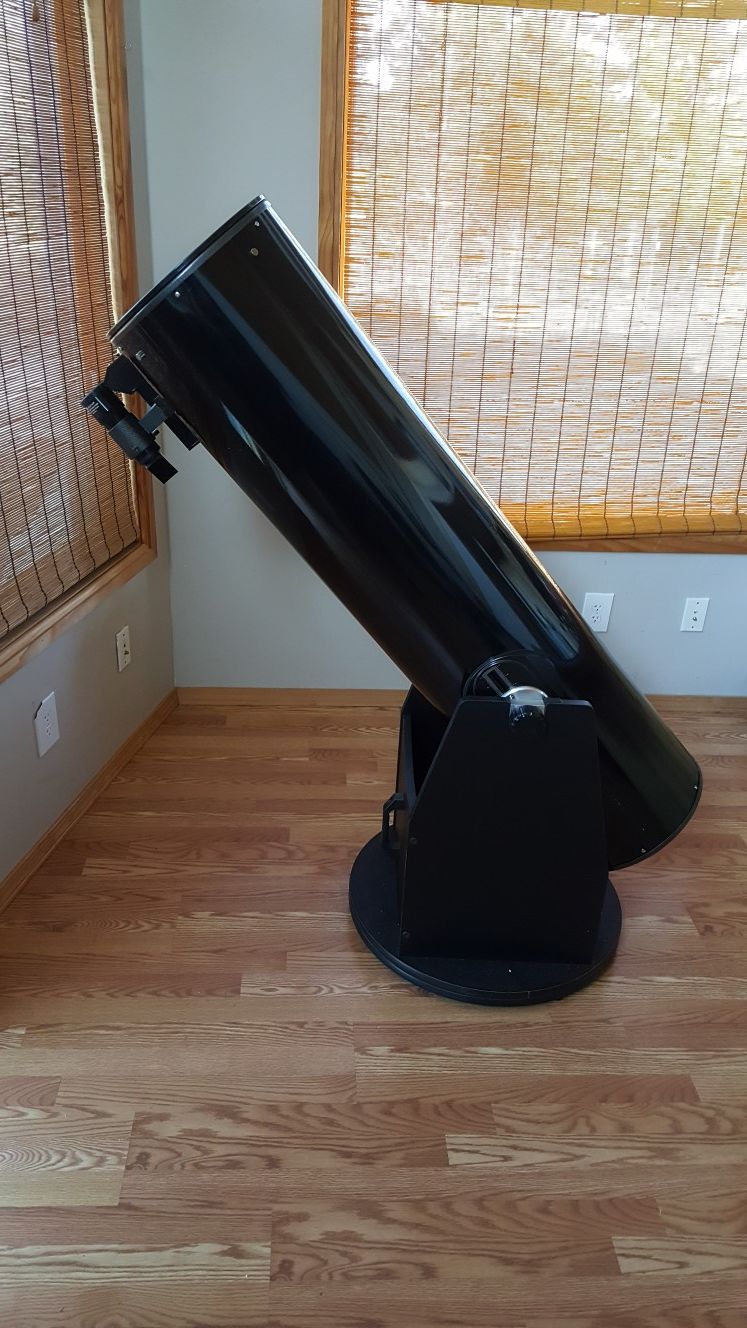 Zhumell Z12 Deluxe Dobsonian Reflector Telescope