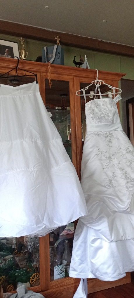 Wedding Dress With Tags