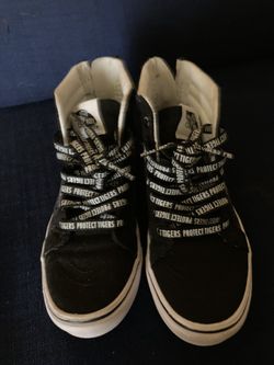Boys Size 2 Limited Edition Vans $15
