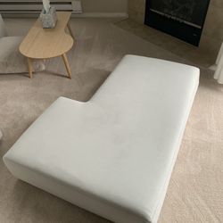 Crate and Barrel Peyton Reversible Cushion Shelly Ice