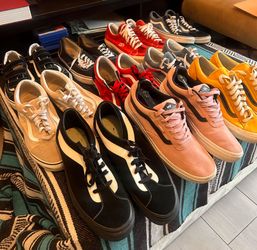Great Deal Men's Vans Bundle. 10 pairs all Size 11.5