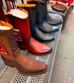 Botas vaqueras de piel para hombre