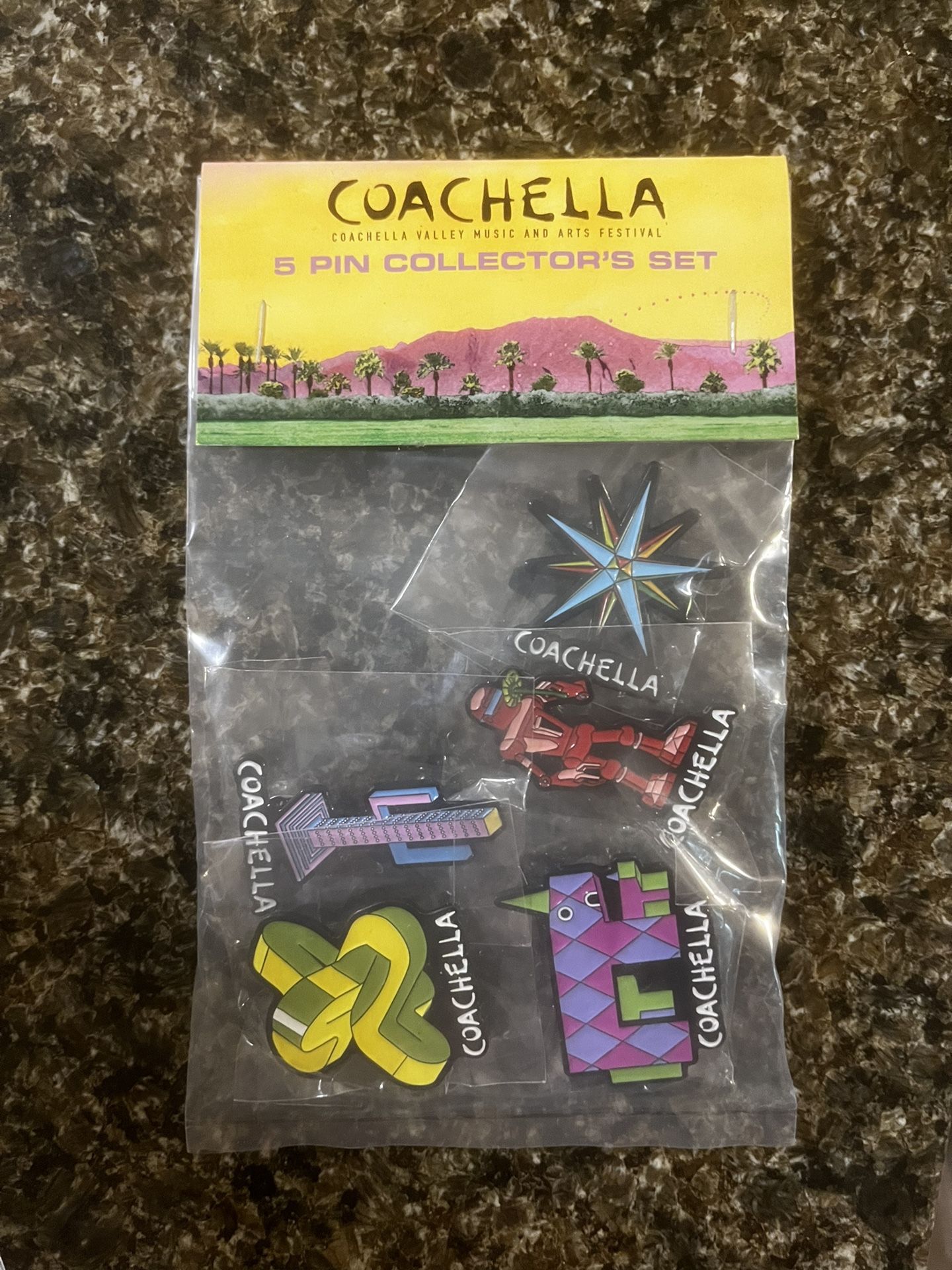 2024 Coachella 5 Pin Collector´s Set On Site Exclusive