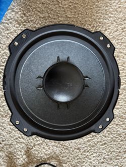 Jeep Wrangler Alpine subwoofer