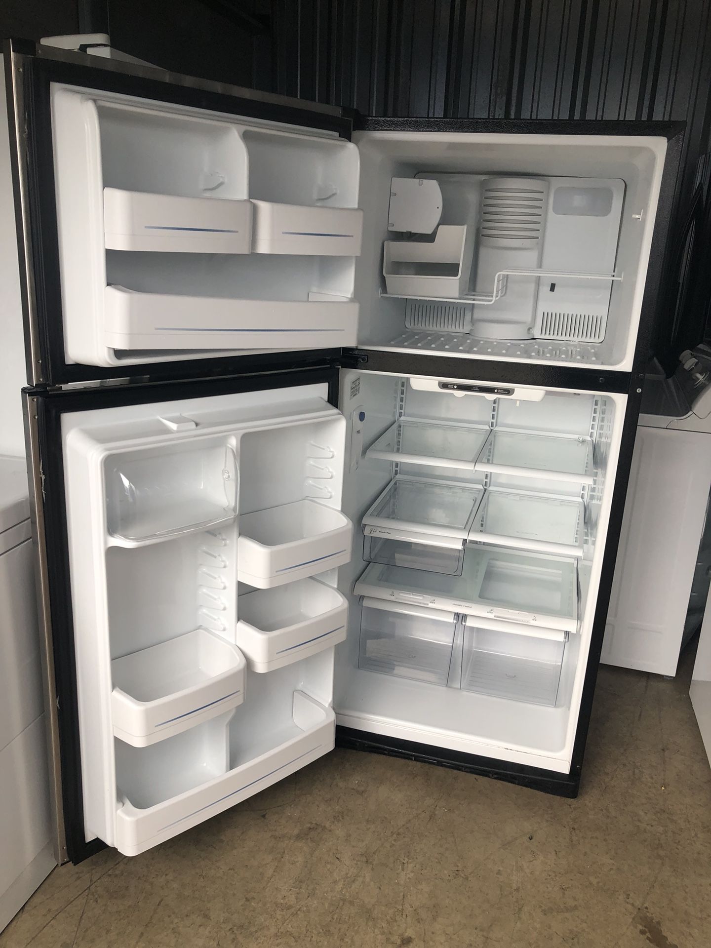 Vendo está refrigerador en buenas condiciones