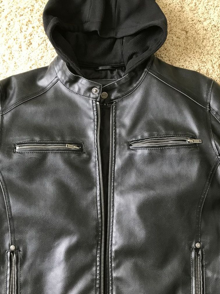 MEN'S LEATHER JACKET WITH HOODIES