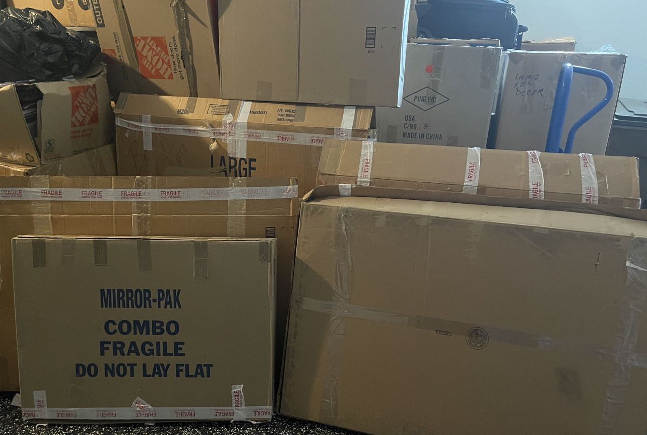 Lots!! Picture/Art Moving Boxes - Professional Picture Mirror TV Moving Packing Boxes - Read Description