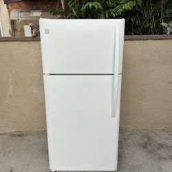 Kenmore Fridge White 18cu Ft 30x30x66🛑👍3 MONTHS WARRANTY