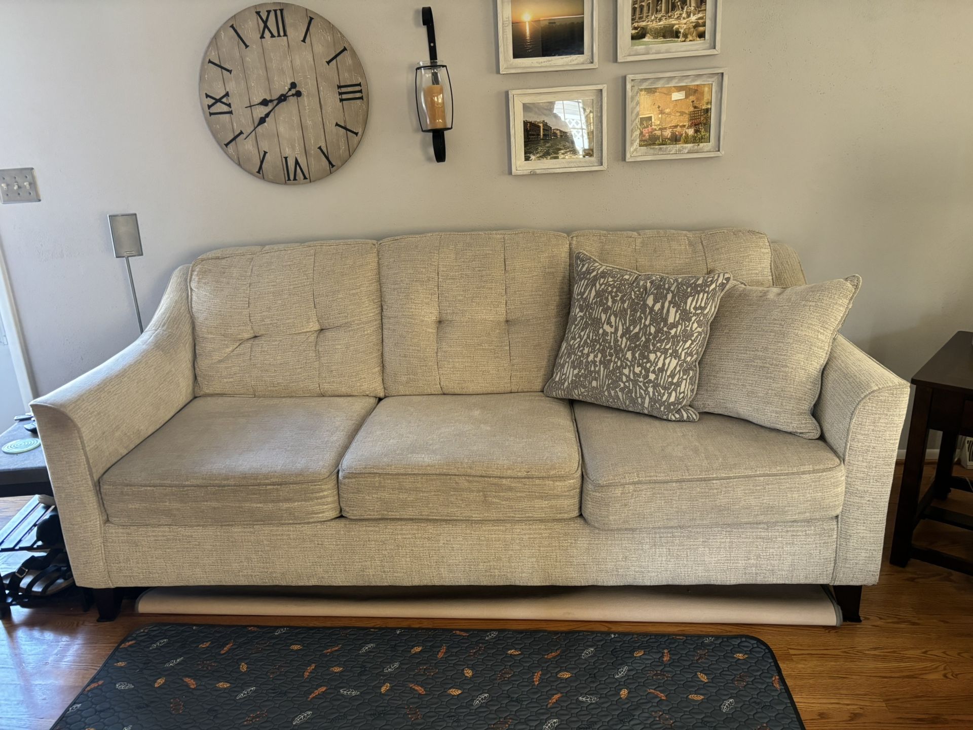 Sofa