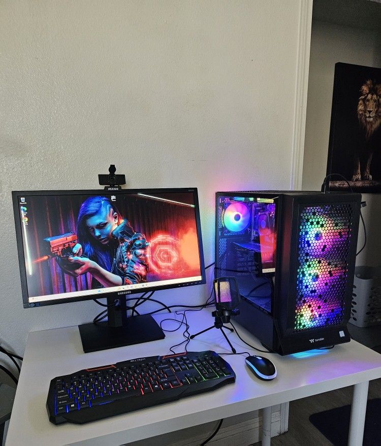 Like New Complete Gaming Computer